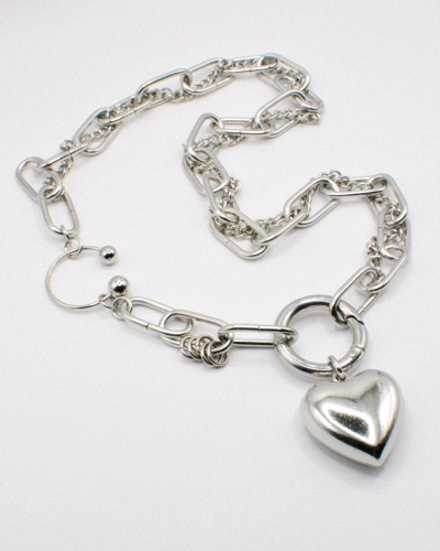 Miniature du produit Collier grosse chaîne argentée et pendentif coeur #1