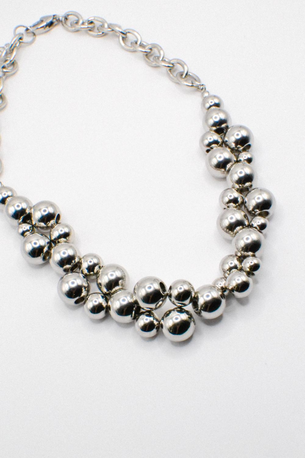 Photo du bijoux :  Collier en Acier Inoxydable avec Perles Argentées #1