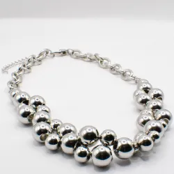 Miniature du produit Collier en Acier Inoxydable avec Perles Argentées #6