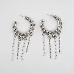 Miniature du produit Boucles d’oreilles “Cassie” argentées – Chaînes Argentées & Anneaux Argentés #1