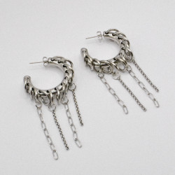 Miniature du produit Boucles d’oreilles “Cassie” argentées – Chaînes Argentées & Anneaux Argentés #2