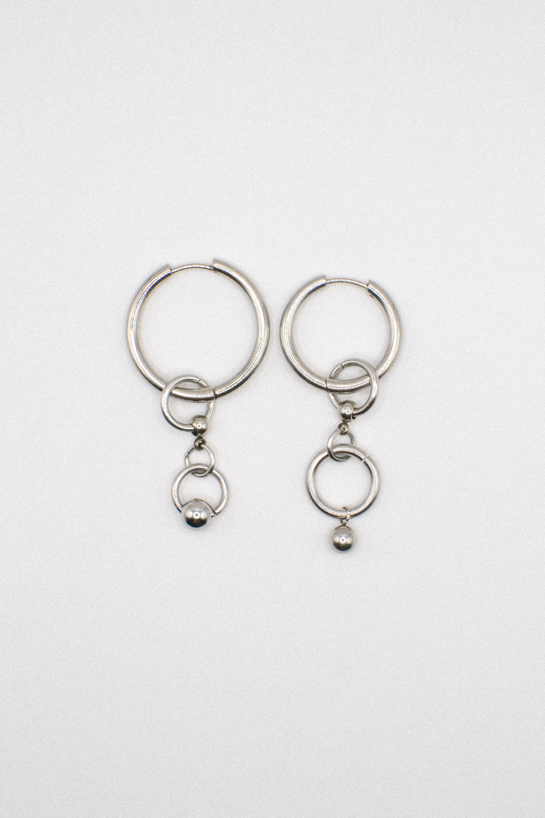 Photo du bijoux :  Boucles d’oreilles “Nova” – AnneauX & Perles en Acier #1
