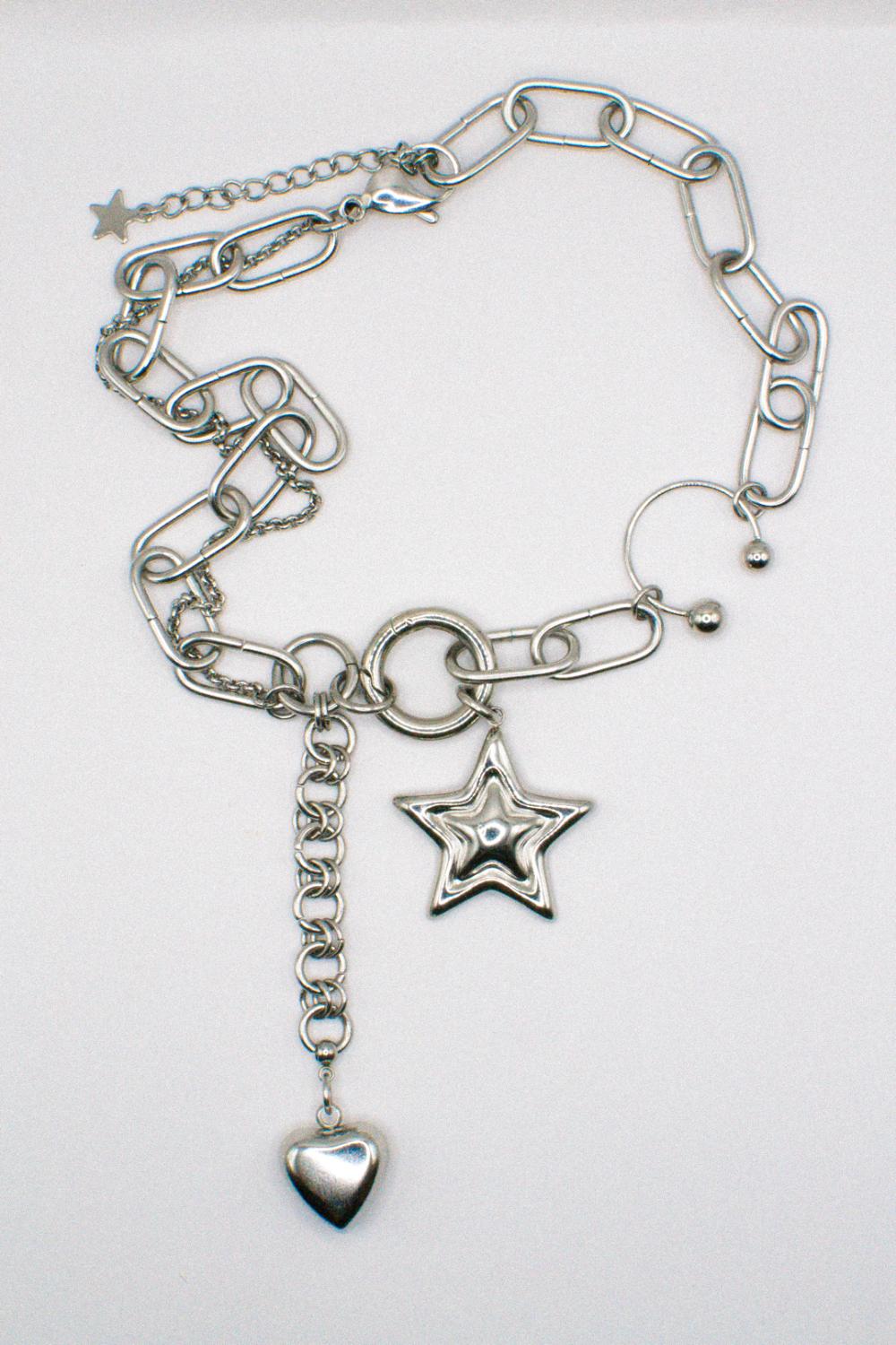 Photo du bijoux :  Collier "Cosmic Drama" - argenté  #2