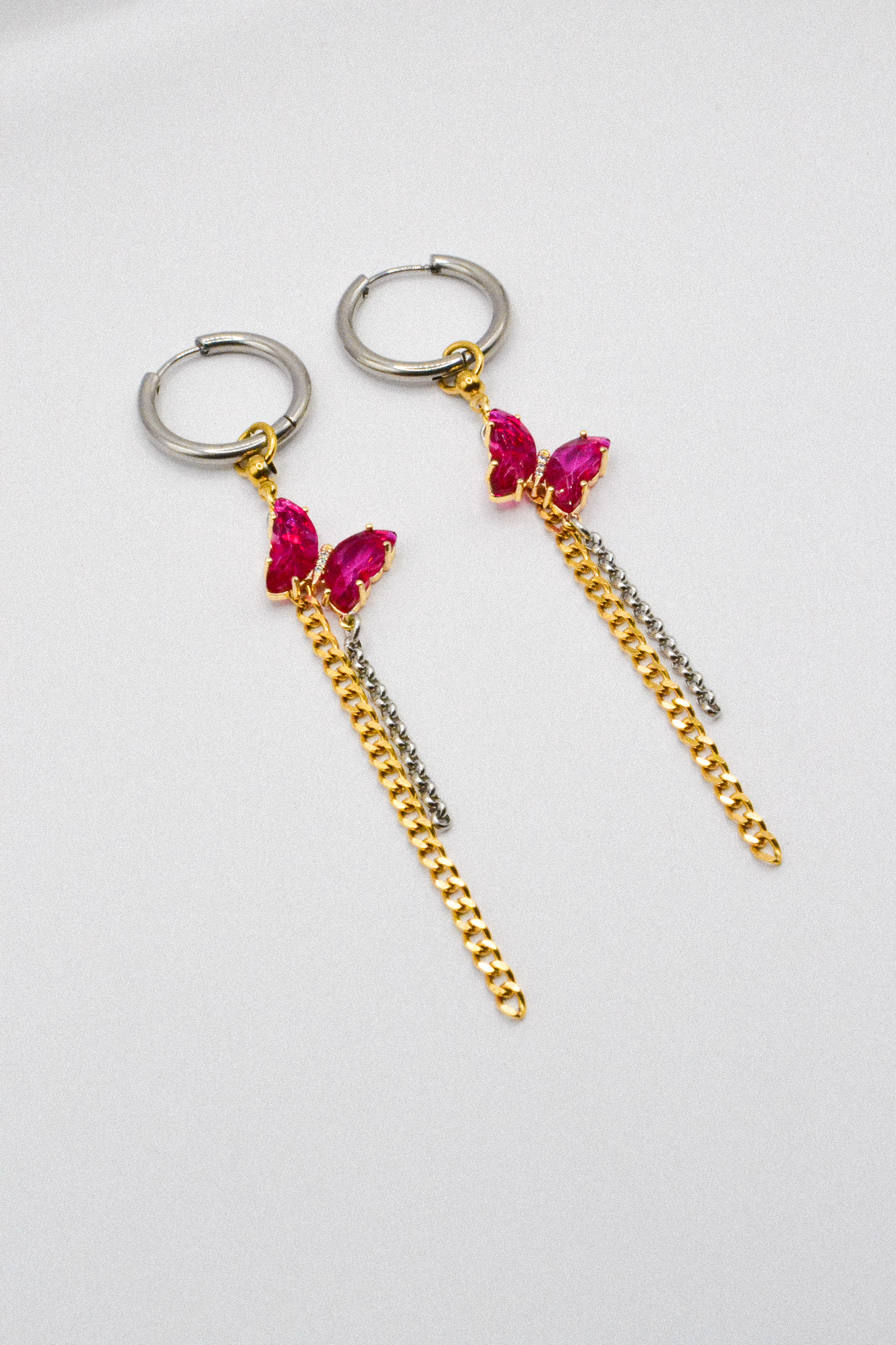 Photo du bijoux :  Boucles d'oreilles "Pink Venom" - mélange doré et argenté #2