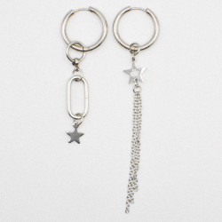 Photo du bijoux : Boucles d'oreilles "Night Shift" - asymétriques argentées 