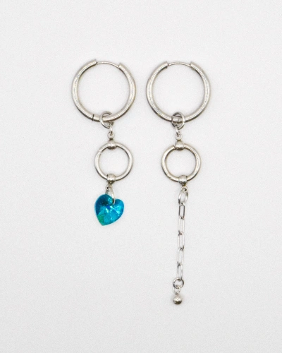 Miniature du produit Boucles d'oreilles "Abyss Babe" - asymétriques coeurs crystal bleus #1