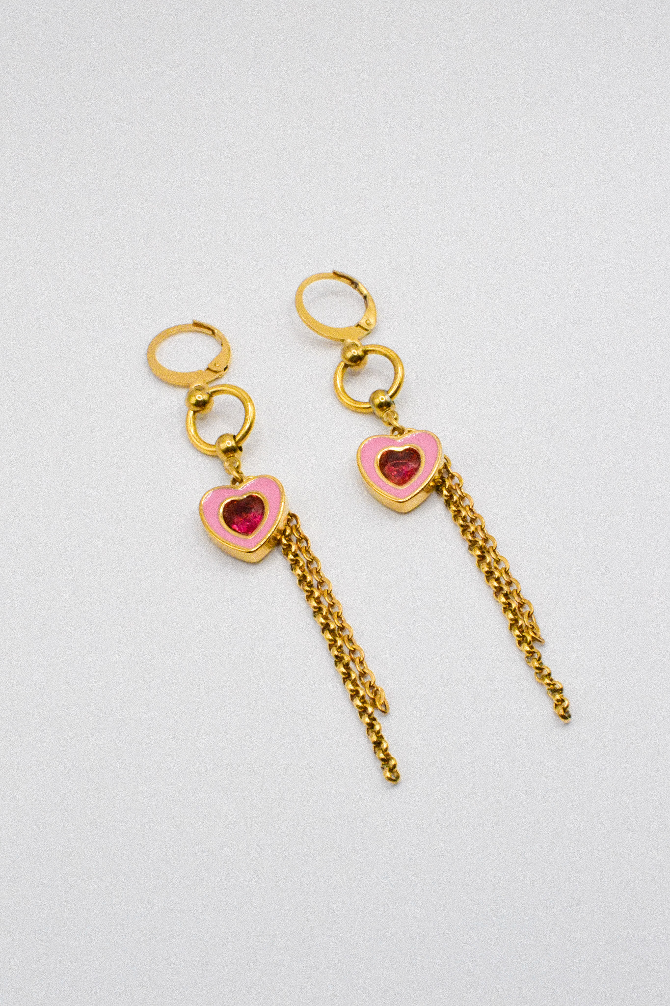 Photo du bijoux :  Boucles d'oreilles "Cupid’s Off Duty" - acier inoxydable doré #4