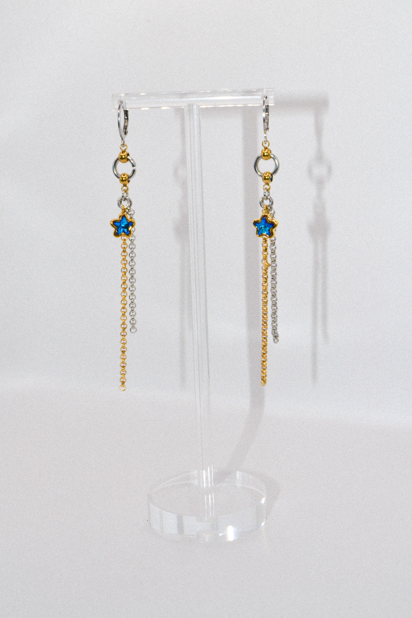 Photo du bijoux :  Boucles d'oreilles "Hot & Cold" - acier inoxydable doré et argenté et étoile bleue #2