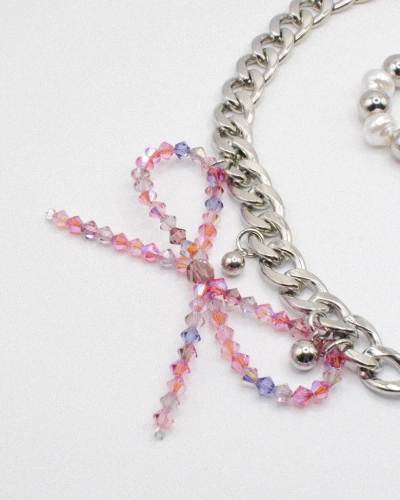Miniature du produit Collier “Kitty Chain” – Chaîne argentée, perles et cœur rose - Pièce unique perles upcyclées #2